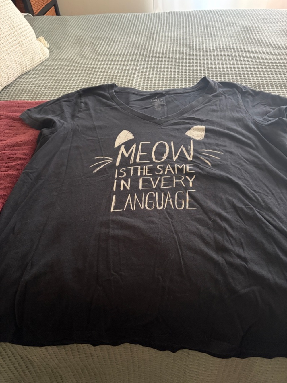 Torrid size 3 “Meow” tshirt.
